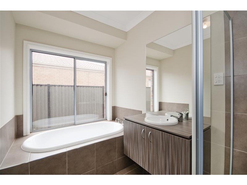 20 Cadell Avenue, Tarneit VIC 3029