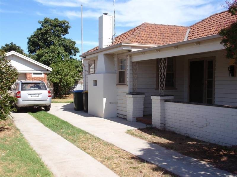 1 McDonald Street, Werribee VIC 3030