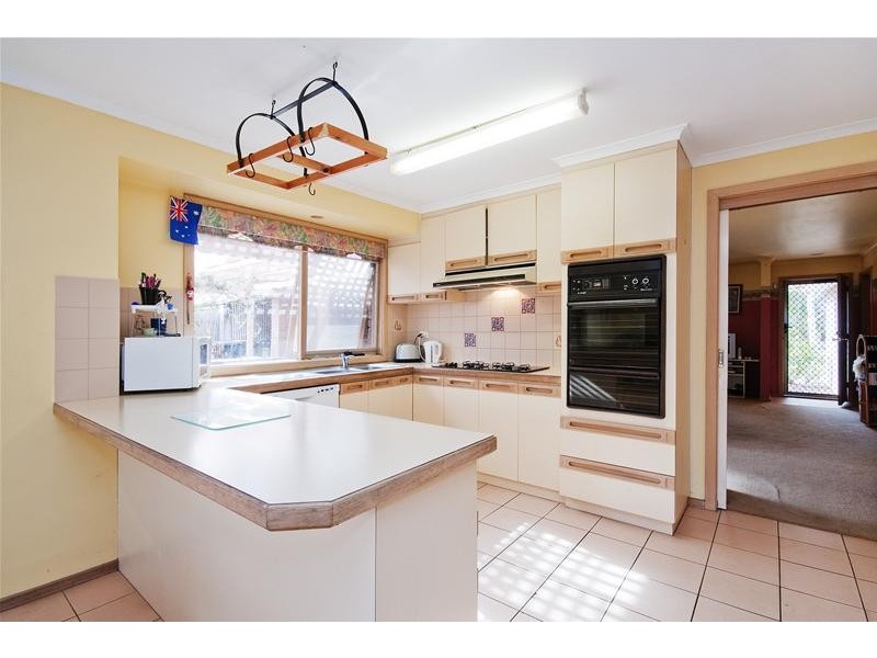 13 Torbay Court, Werribee VIC 3030