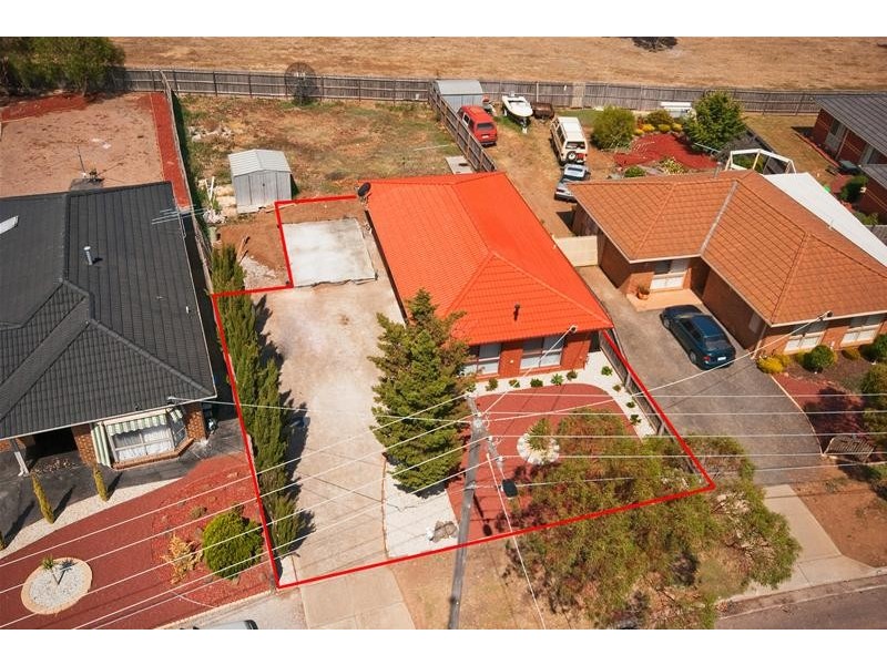 69 Silvereye Crescent, Werribee VIC 3030