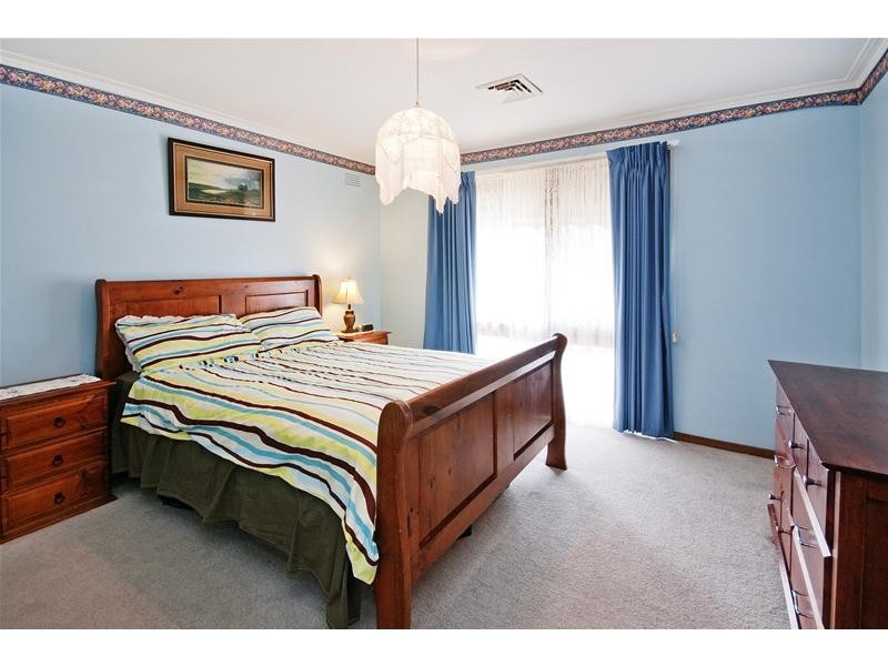 62 Marlborough Crescent, Hoppers Crossing VIC 3029