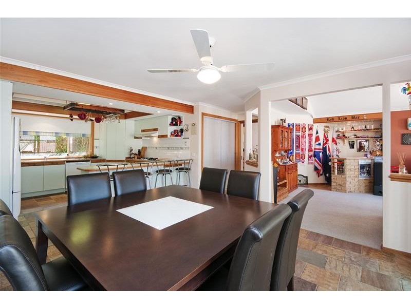 43 Wildflower Crescent, Hoppers Crossing VIC 3029