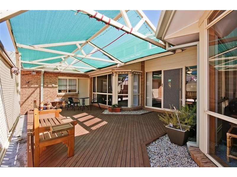 43 Wildflower Crescent, Hoppers Crossing VIC 3029