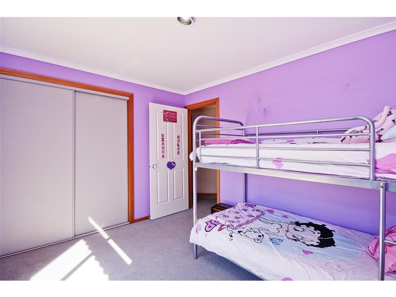 43 Wildflower Crescent, Hoppers Crossing VIC 3029