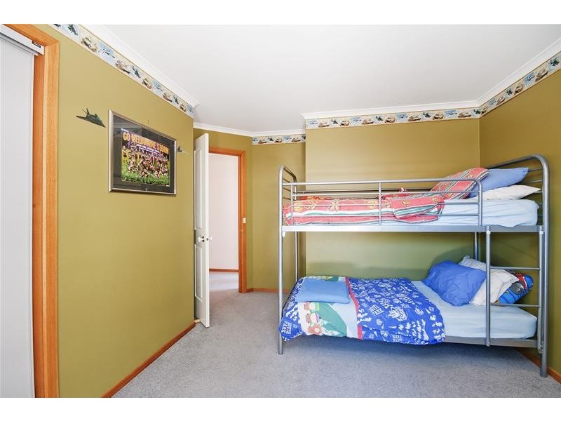 43 Wildflower Crescent, Hoppers Crossing VIC 3029