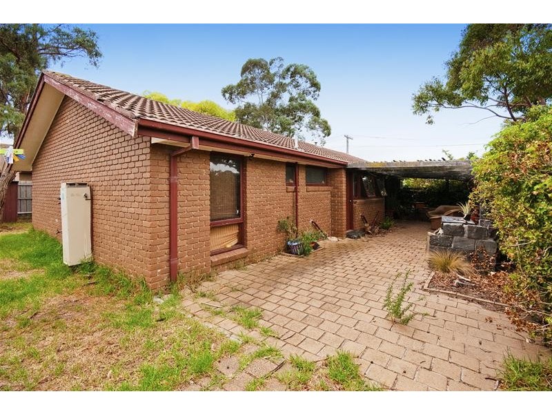 16 Sawley Grove, Wyndham Vale VIC 3024