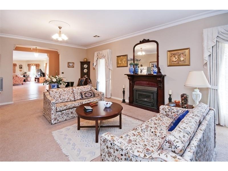 9 Fontain Court, Werribee VIC 3030