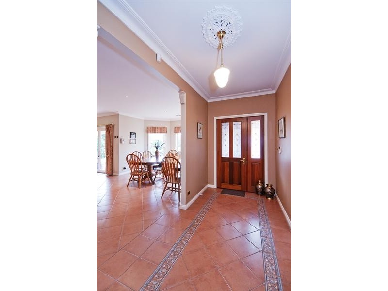 9 Fontain Court, Werribee VIC 3030