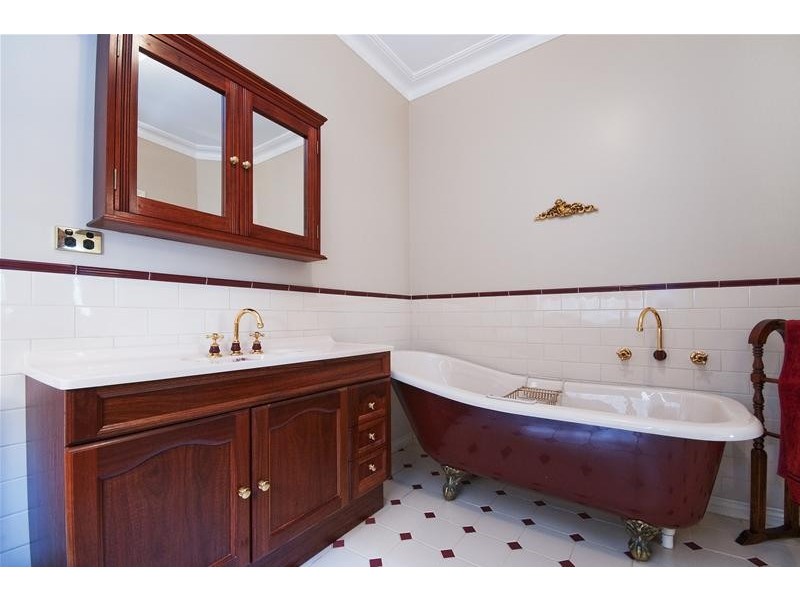 9 Fontain Court, Werribee VIC 3030