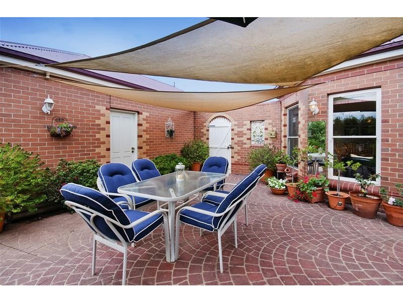 9 Fontain Court, Werribee VIC 3030