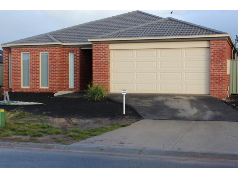 60 Vaughan Chs, Wyndham Vale VIC 3024