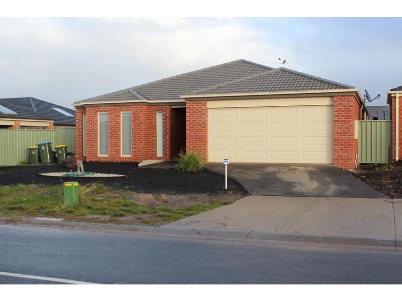 60 Vaughan Chs, Wyndham Vale VIC 3024
