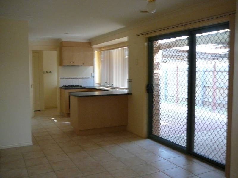 8 Laurel Avenue, Tarneit VIC 3029