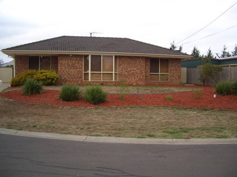 6 Zebra Finch Court, Hoppers Crossing VIC 3029