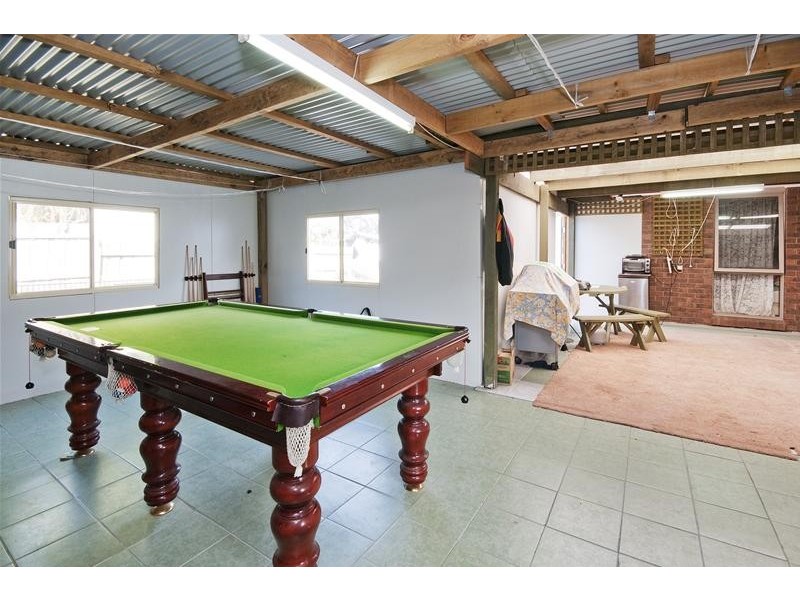 24 Dennison Avenue, Hoppers Crossing VIC 3029