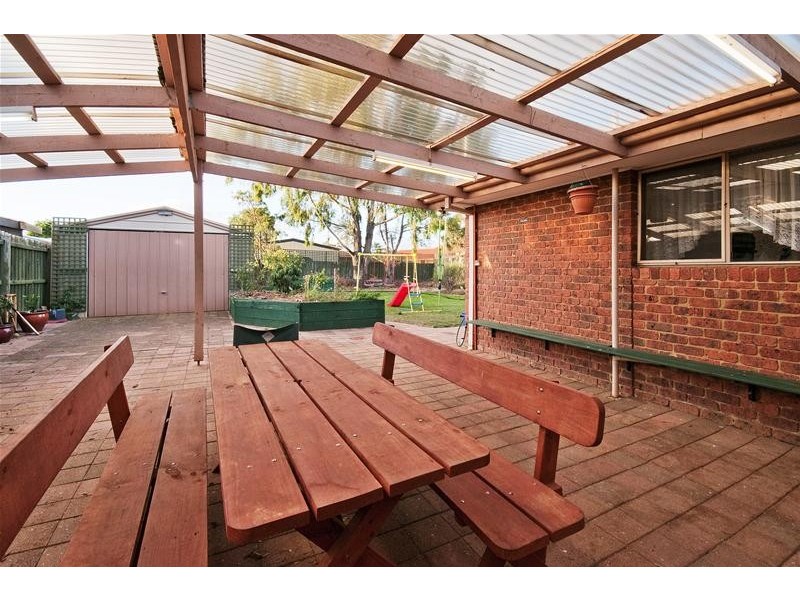 5 Lomond Court, Werribee VIC 3030