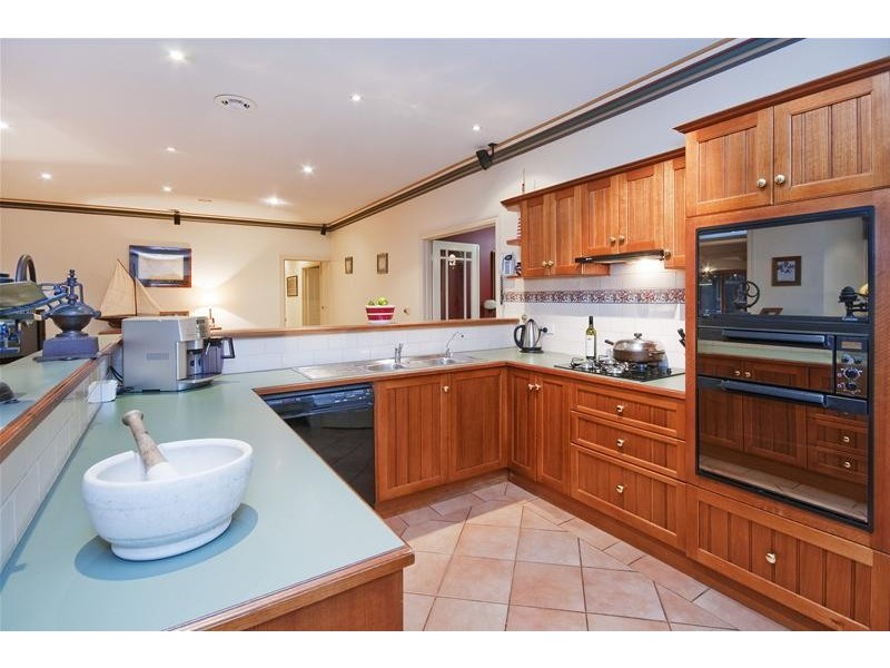 83 Hopetoun Road, Werribee VIC 3030