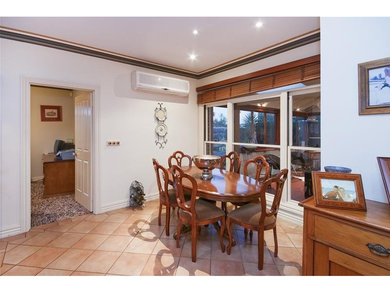 83 Hopetoun Road, Werribee VIC 3030