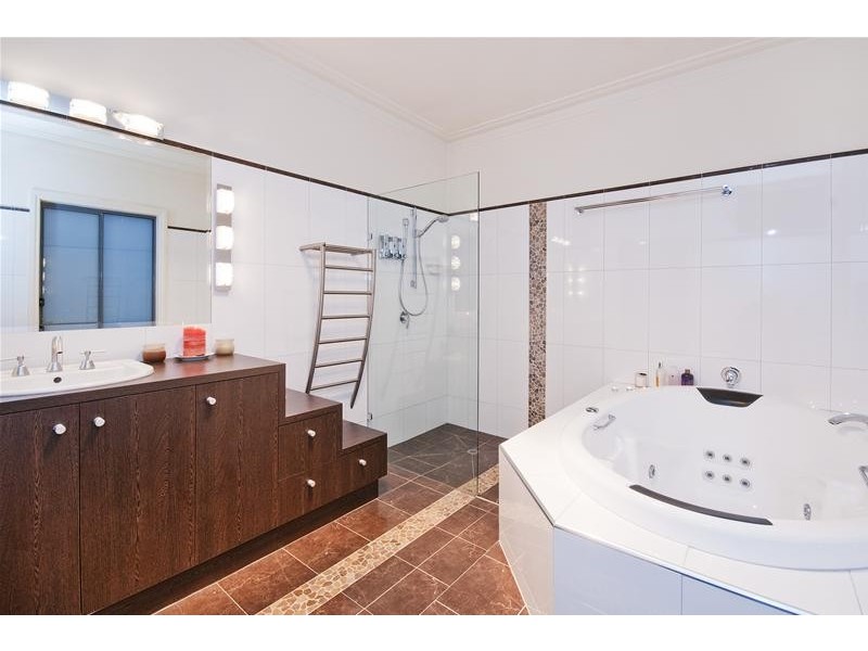 43 John Street, Werribee VIC 3030
