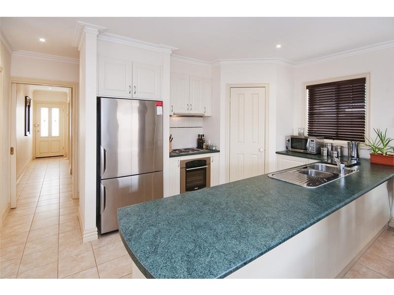 5/24 Riverside Avenue, Werribee VIC 3030