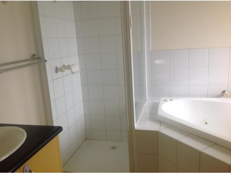 22 Cootamundra Court, Werribee VIC 3030