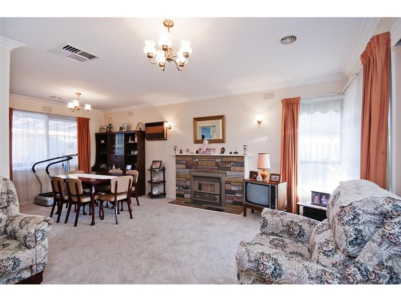 13 Princes Court, Werribee VIC 3030