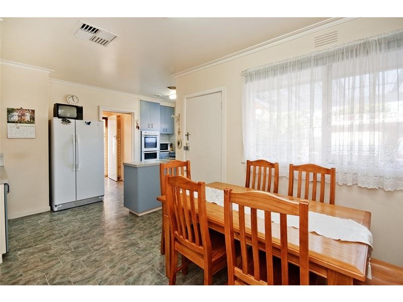 13 Princes Court, Werribee VIC 3030