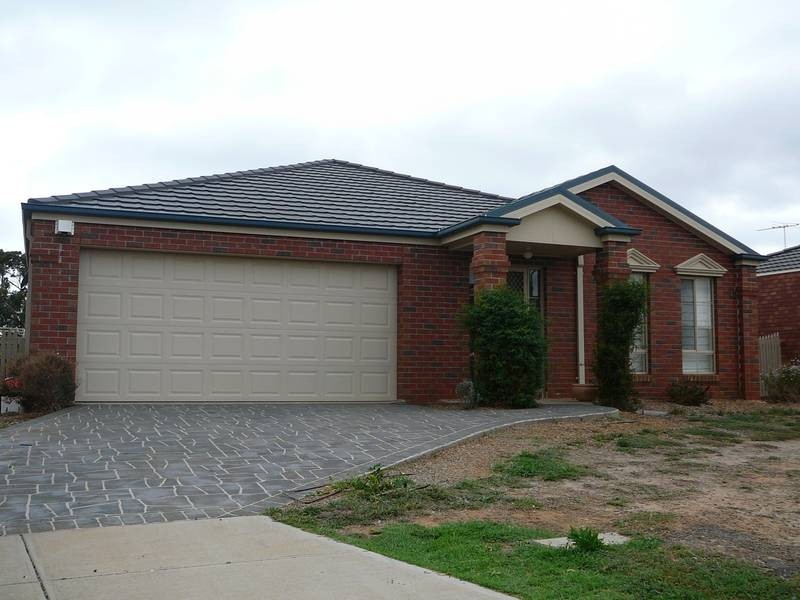 4 Mingos Court, Werribee VIC 3030