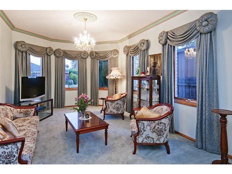 18 Dequin Court, Werribee VIC 3030