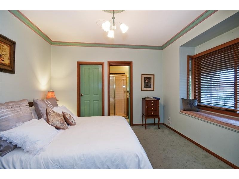 18 Dequin Court, Werribee VIC 3030