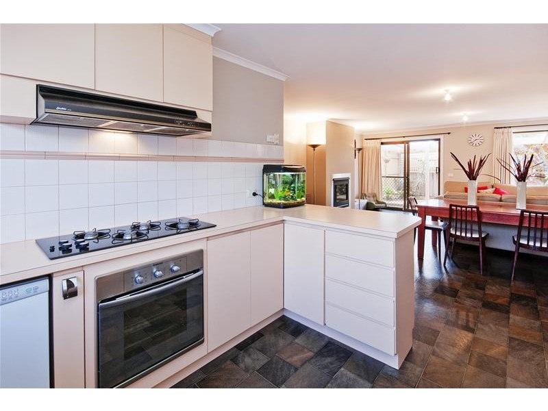 4 Earl Court, Werribee VIC 3030