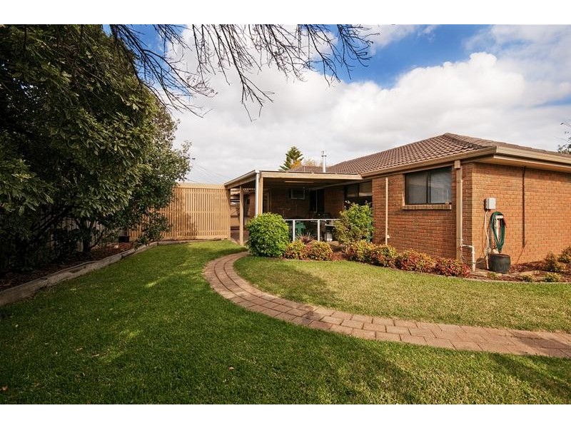 4 Earl Court, Werribee VIC 3030