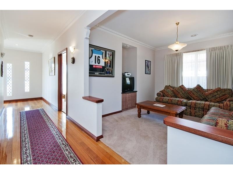 129 Greaves Street North, Werribee VIC 3030