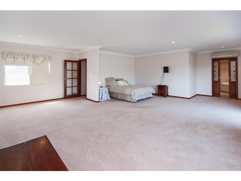 129 Greaves Street North, Werribee VIC 3030