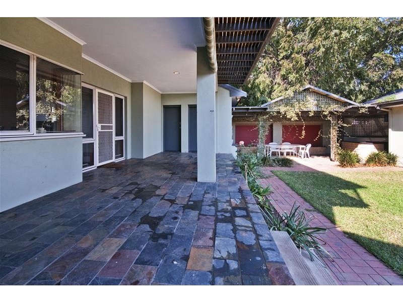 129 Greaves Street North, Werribee VIC 3030