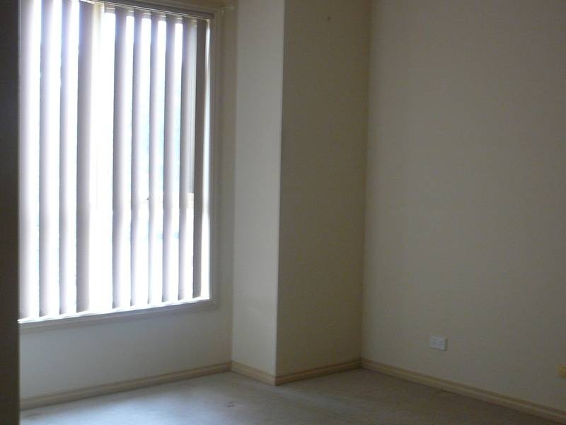 2/4 Bedford Court, Hoppers Crossing VIC 3029