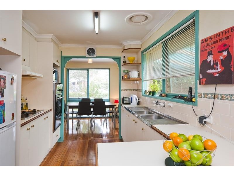 11 Dorchap Court, Hoppers Crossing VIC 3029