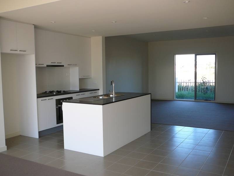 20 Picton Lane, Point Cook VIC 3030