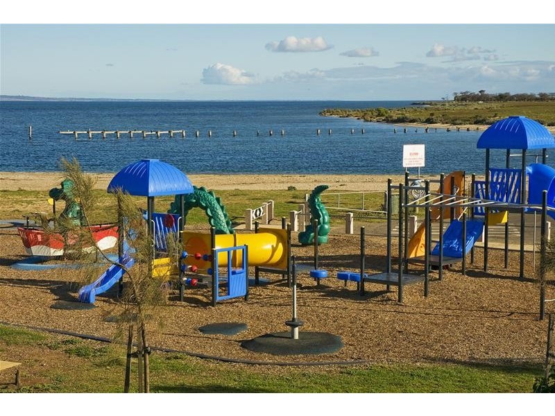 1 Norman Grove, Werribee South VIC 3030