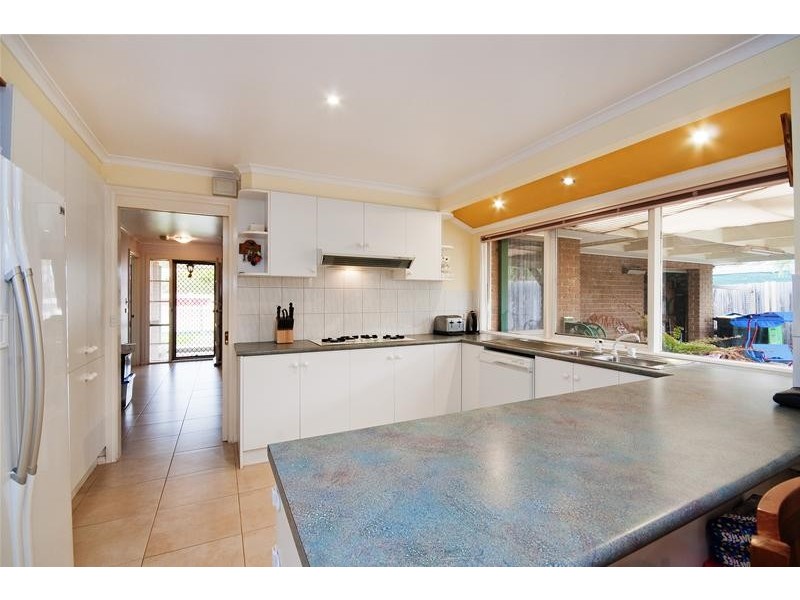 1 Buckingham Drive, Werribee VIC 3030