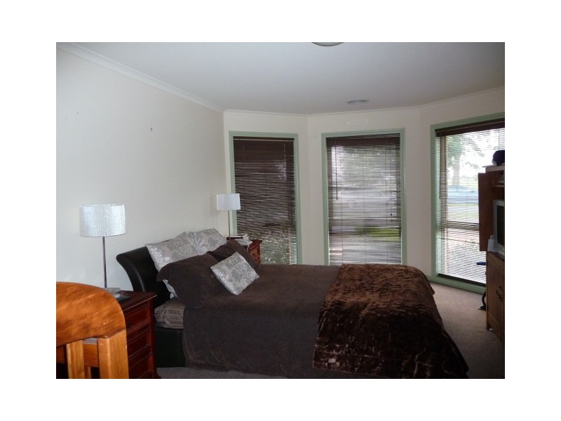 216 Wattle Avenue, Werribee VIC 3030