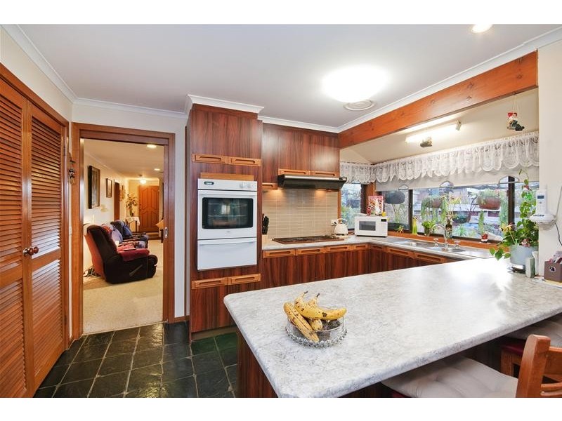 9 Tallong Court, Hoppers Crossing VIC 3029