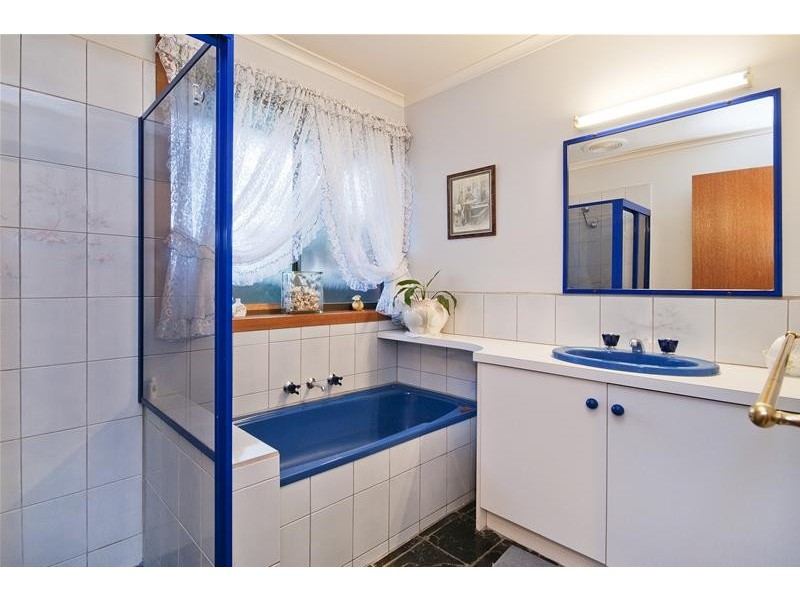 9 Tallong Court, Hoppers Crossing VIC 3029
