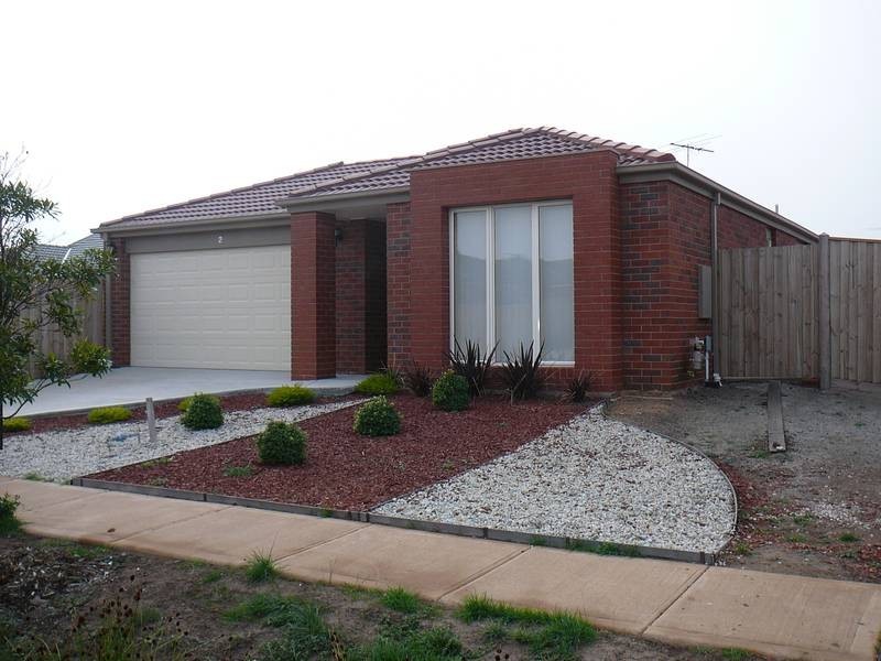 2 Wagtail Ct, Williams Landing VIC 3027