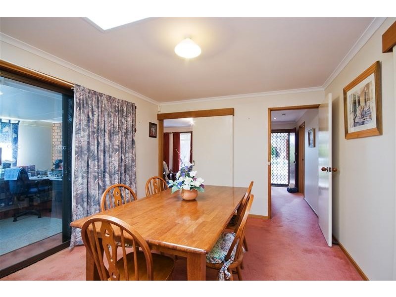 237 Greaves Street, Werribee VIC 3030