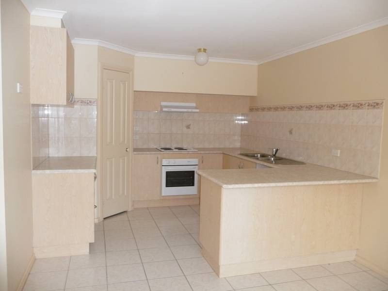 3/9 River Coast Road, Werribee South VIC 3030