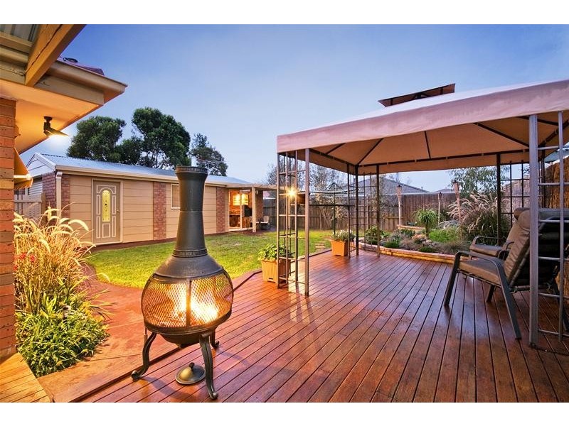 23 Thoroughbred Avenue, Werribee VIC 3030