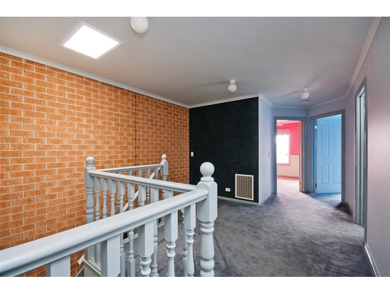 2/56 Racecourse Road, Werribee VIC 3030
