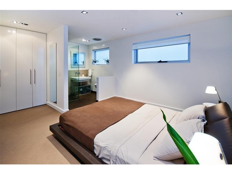 12 John Street, Werribee VIC 3030