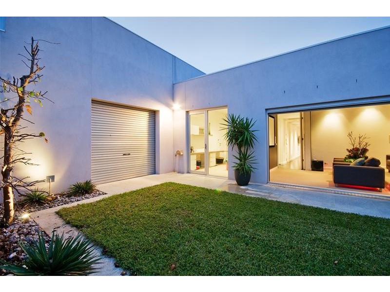 12 John Street, Werribee VIC 3030